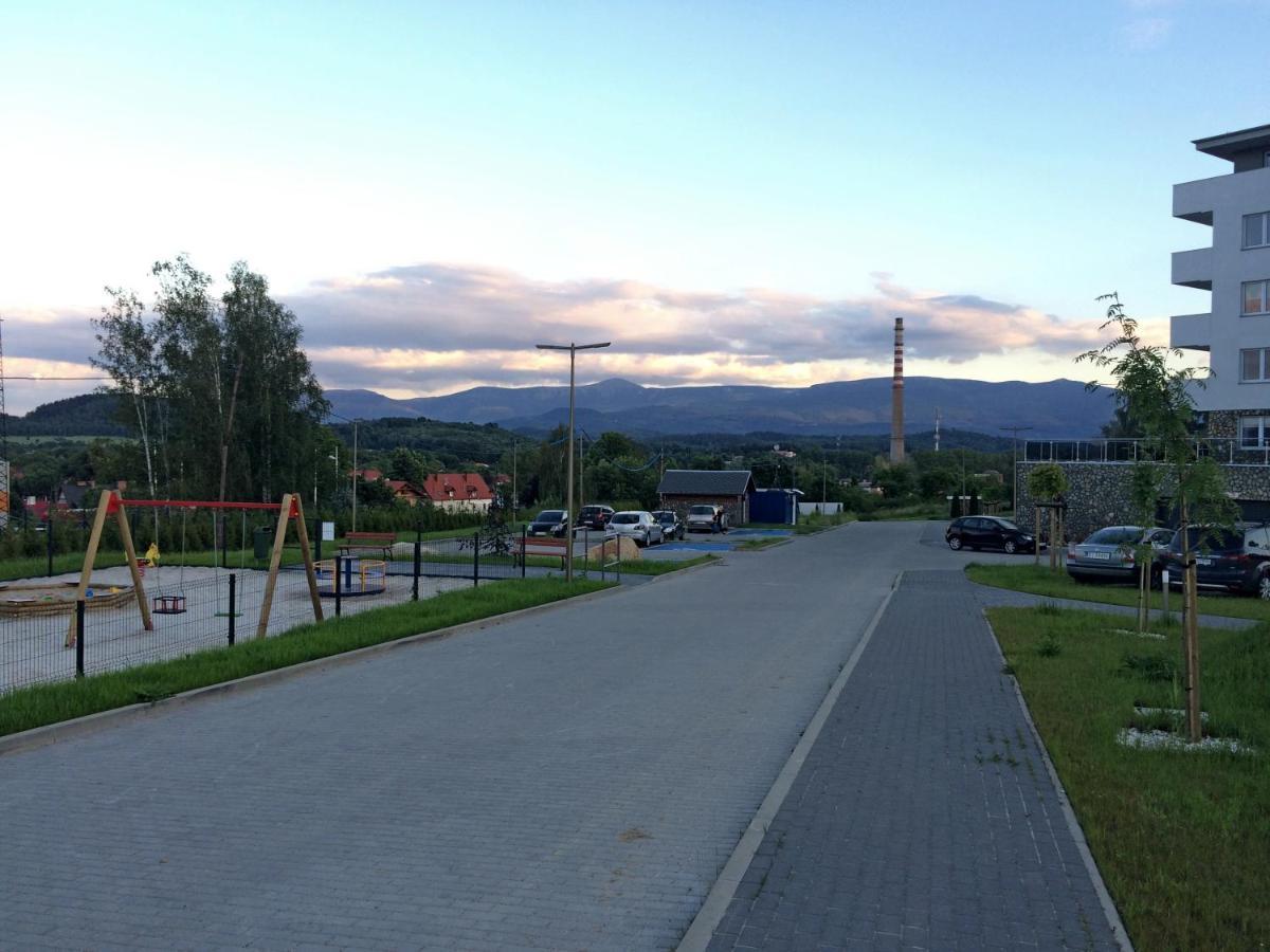 Apartament Happy View Apartment Jelenia Gora Bagian luar foto