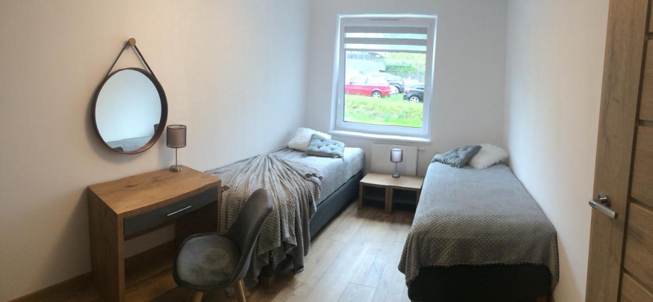 Apartament Happy View Apartment Jelenia Gora Bagian luar foto